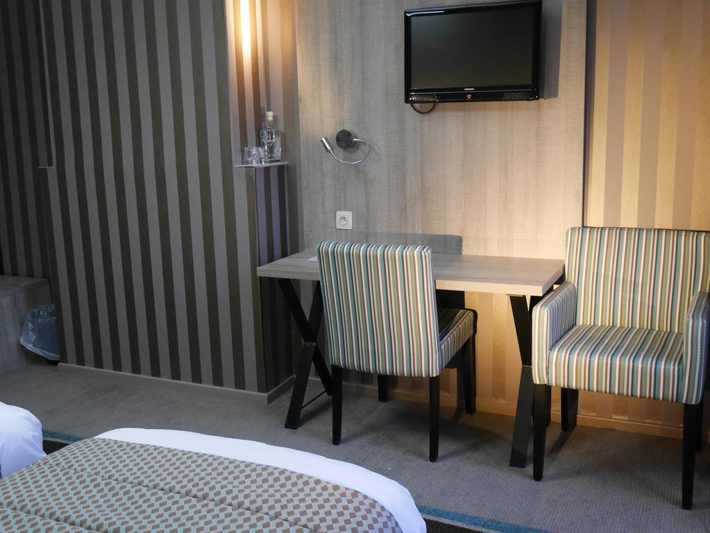 Hotel Mille Colonnes Louvain Extérieur photo