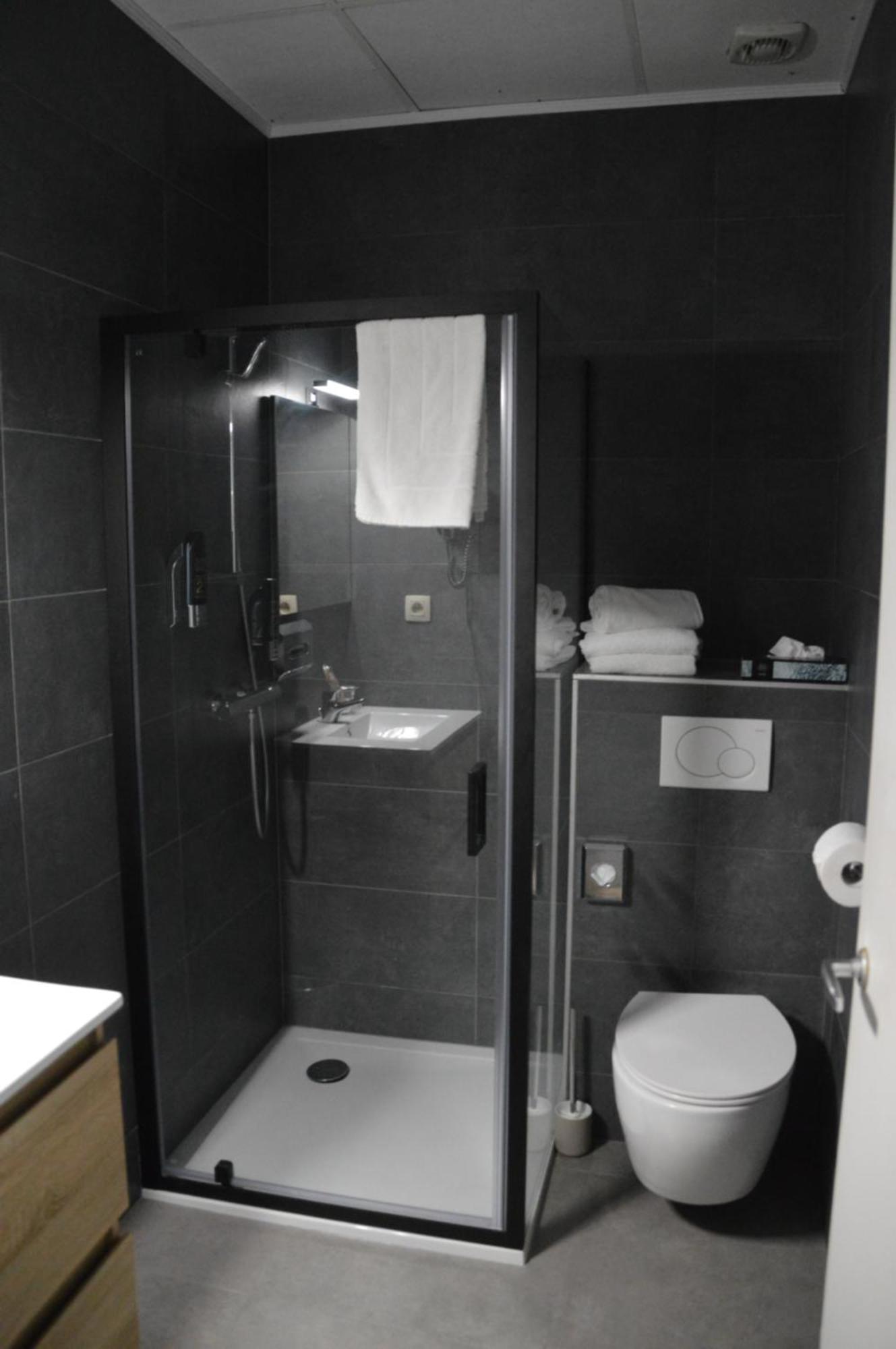 Hotel Mille Colonnes Louvain Extérieur photo