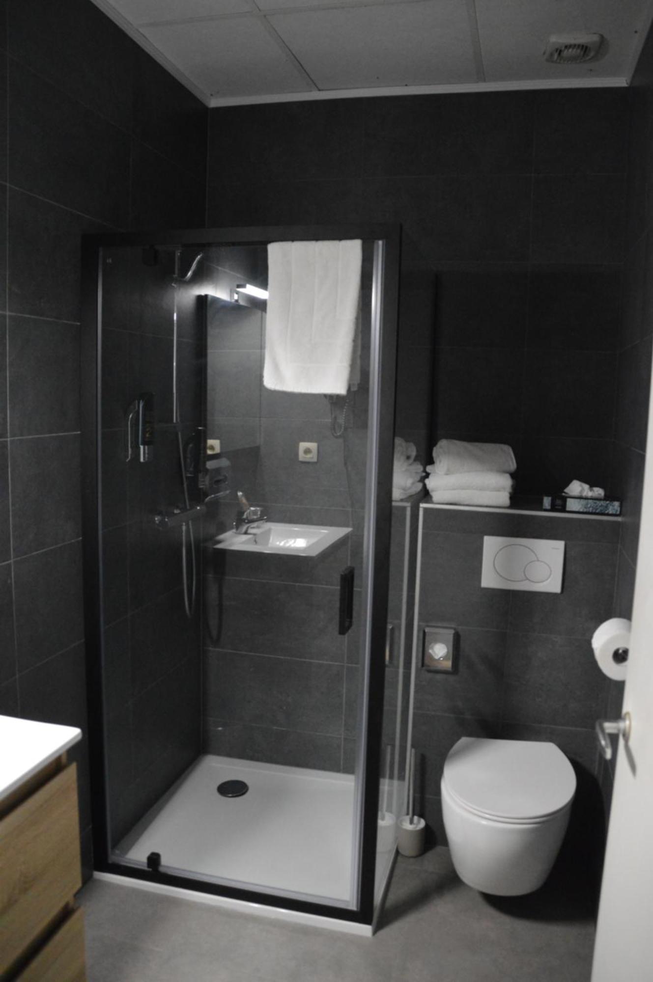 Hotel Mille Colonnes Louvain Extérieur photo