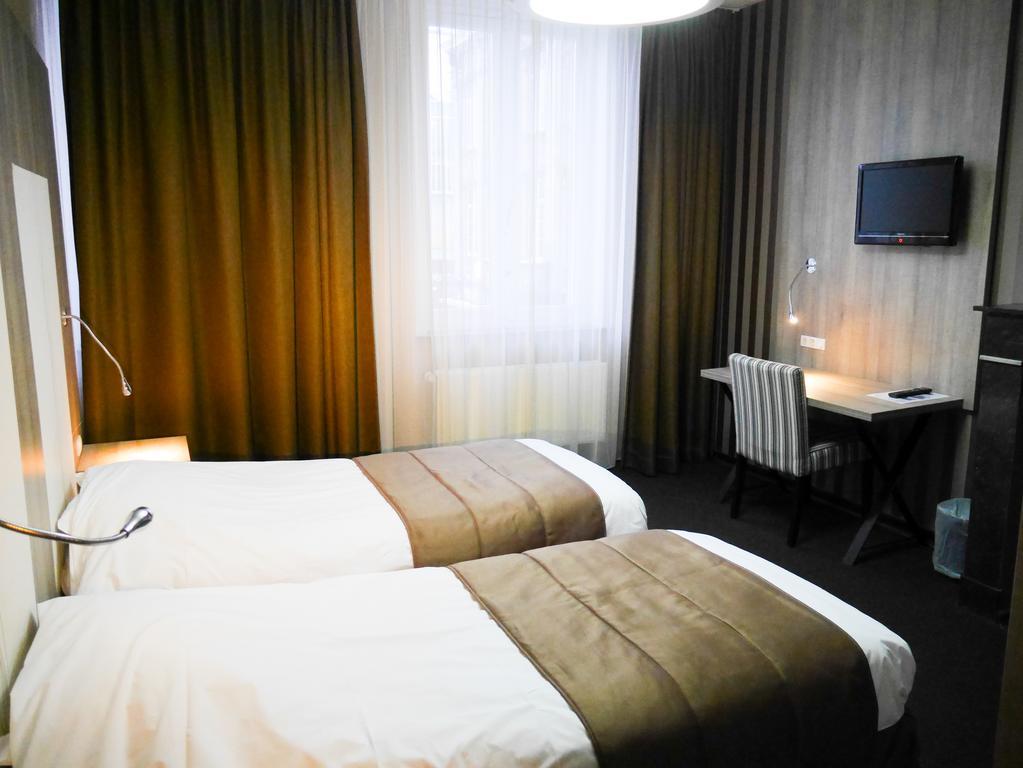 Hotel Mille Colonnes Louvain Extérieur photo